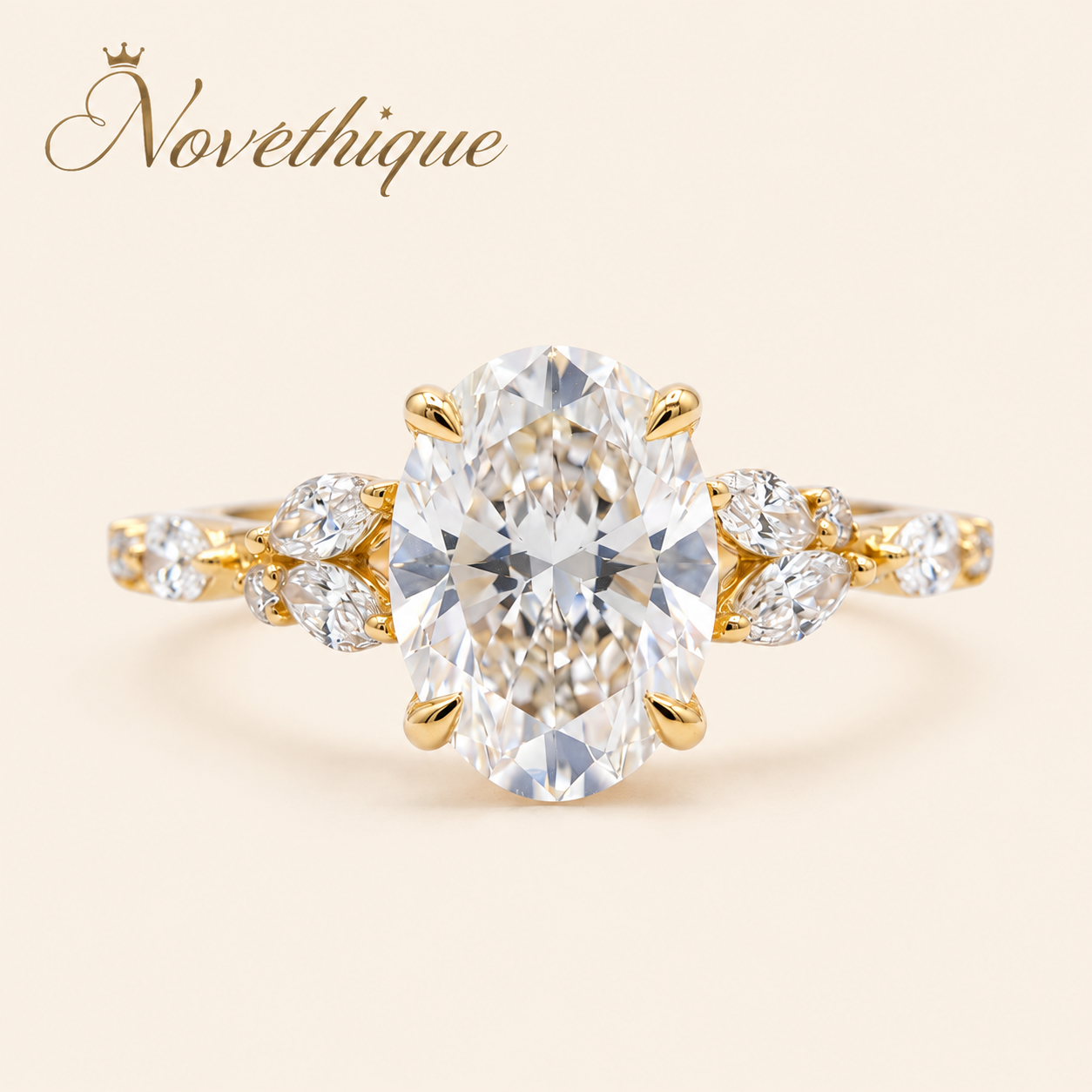 Novethique™ Laurel Marquise & Round Diamond Cluster Ring
